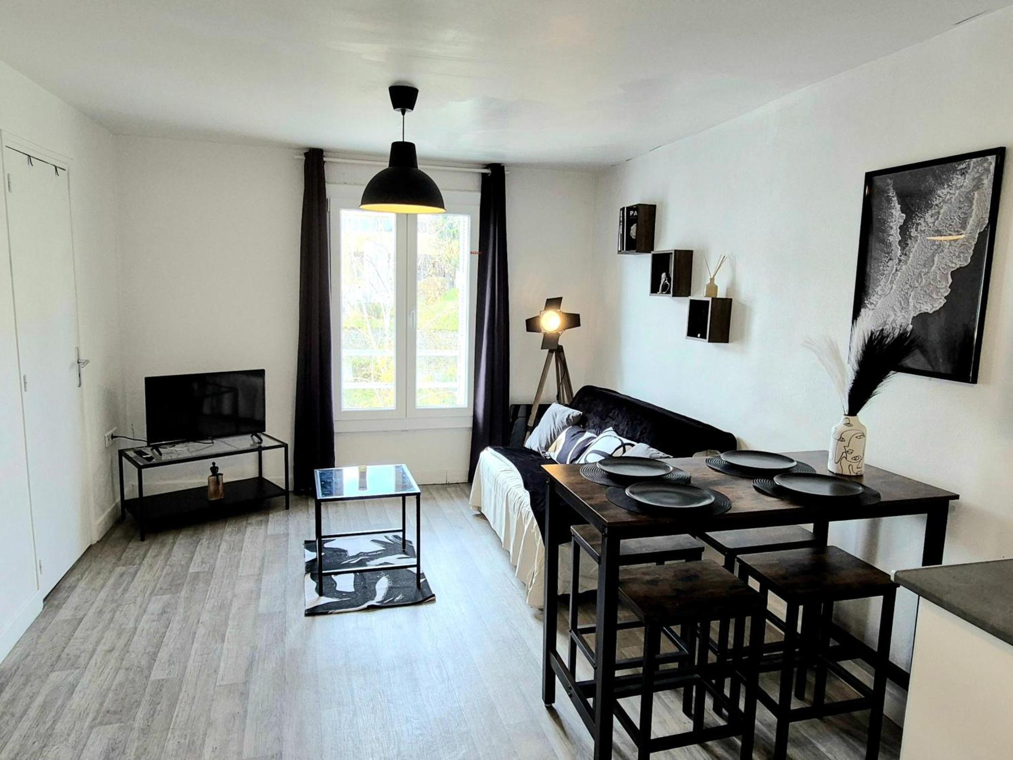 דירות לורדה L'Atelier-T2 Proche Du Centre-Wifi-Parking מראה חיצוני תמונה